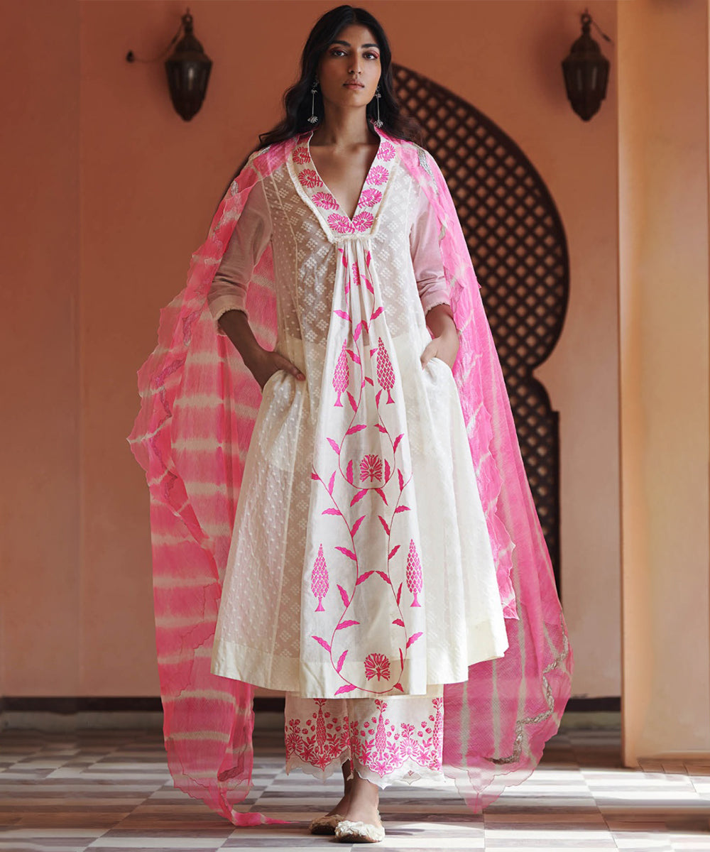 Jharoka kurta set - ivory and pink