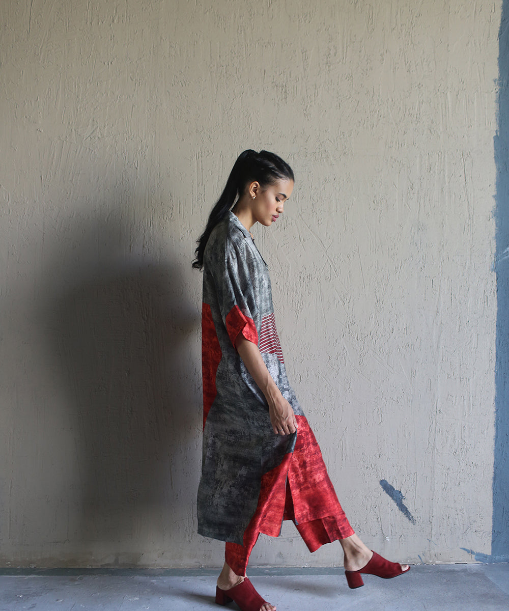 Printed kurta set in red and grey