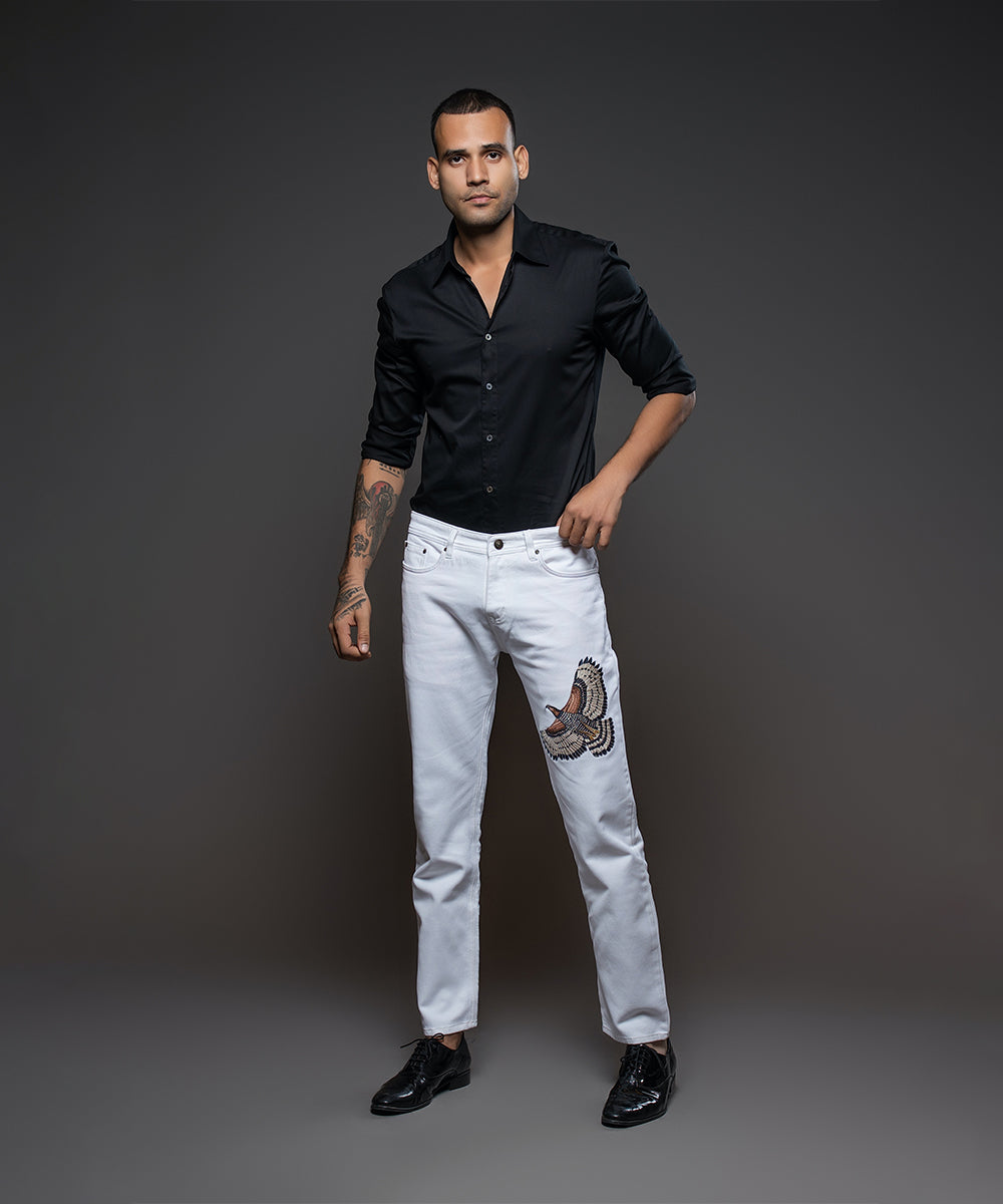 Light Off White Jeans With Eagle Embroidery