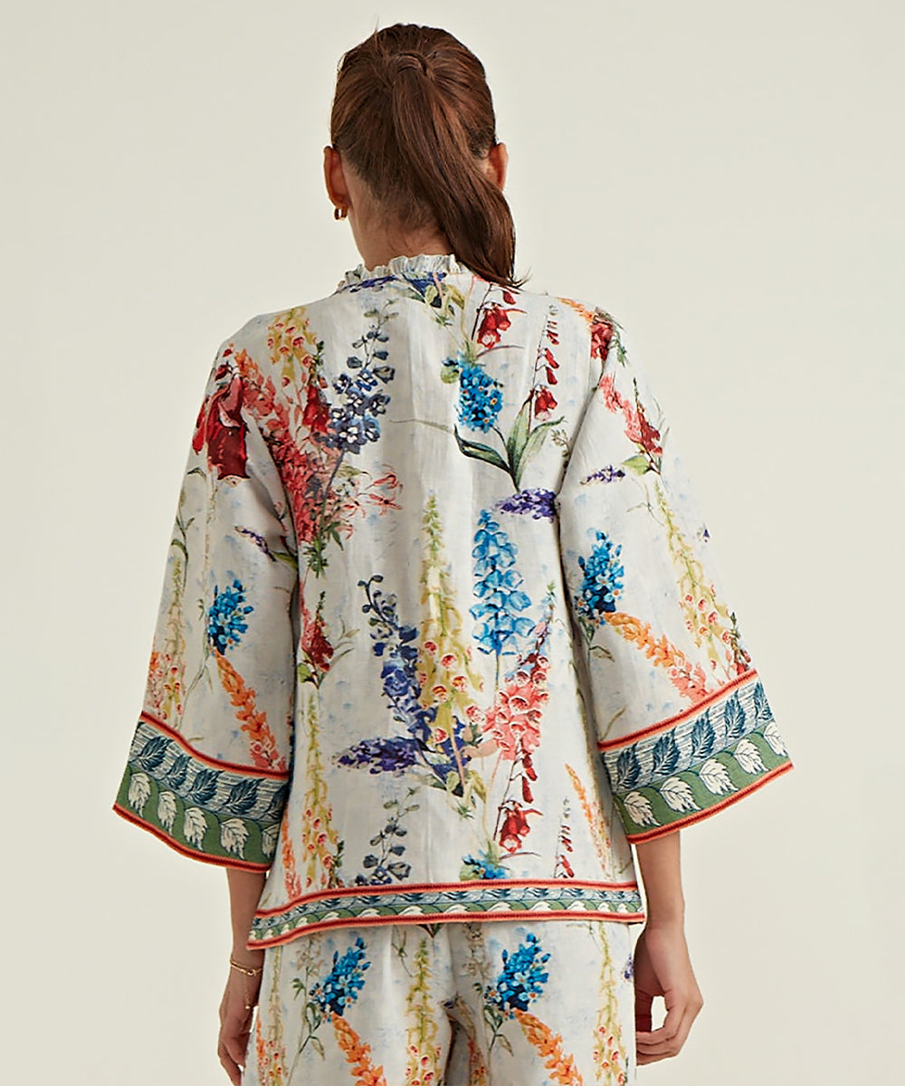 A Boho-Chic Kimono Blouse