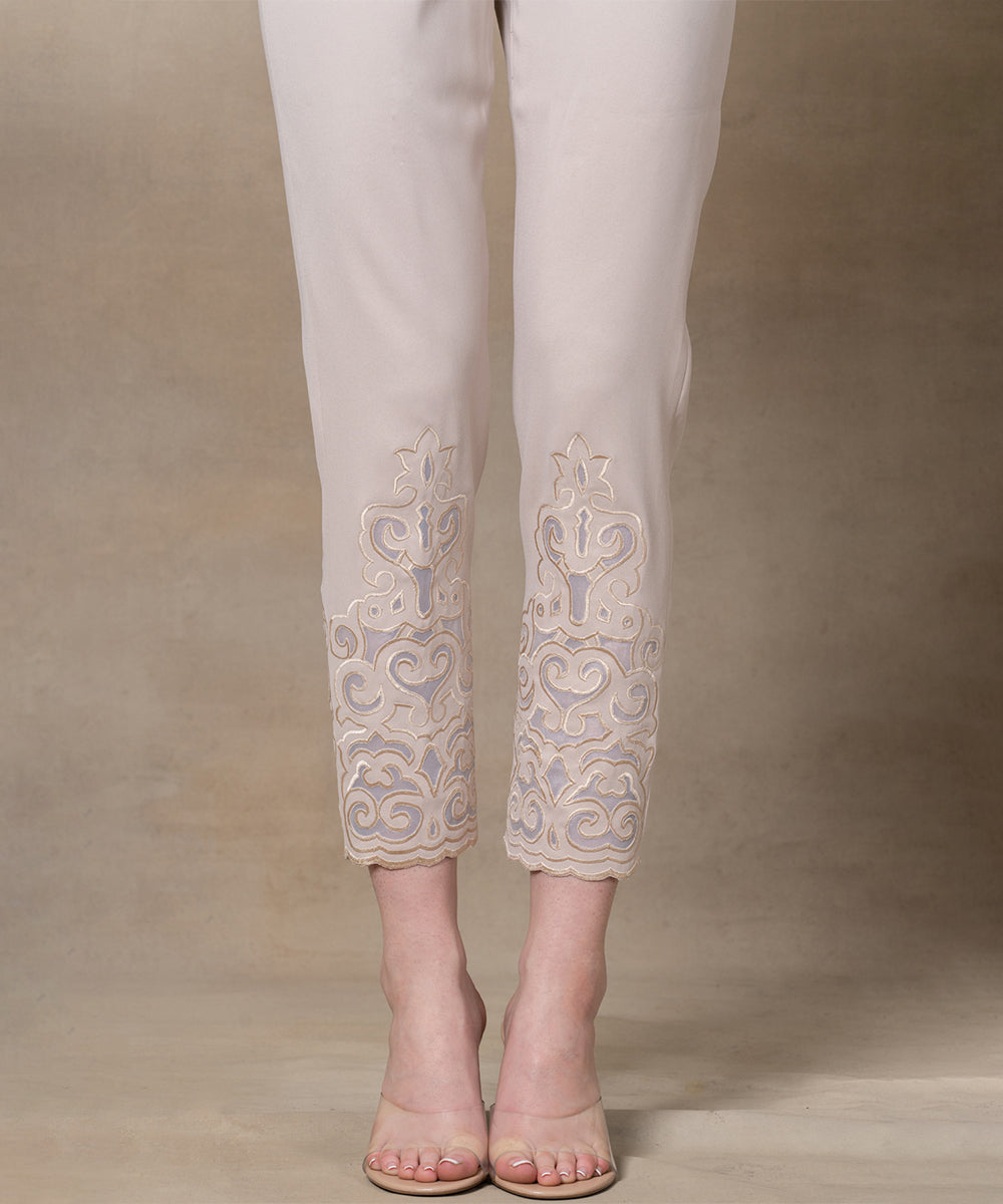 Mila Embroidered Pant