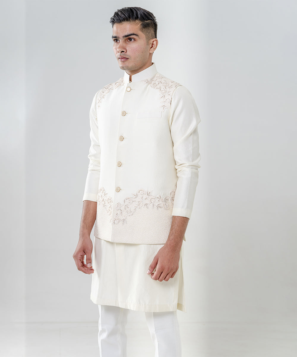 Ivory Embroidered Bandi Set