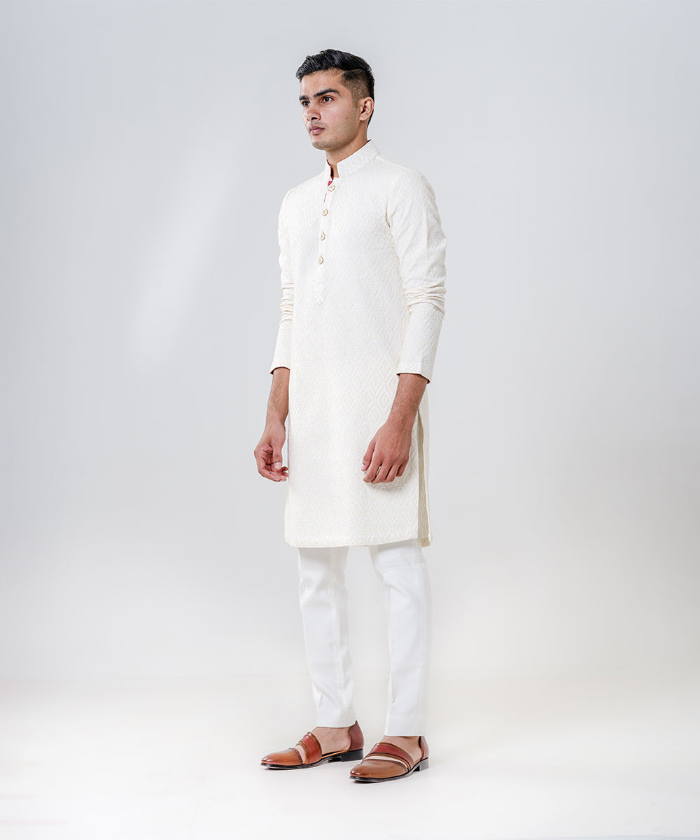 Ivory Lakhnavi Kurta