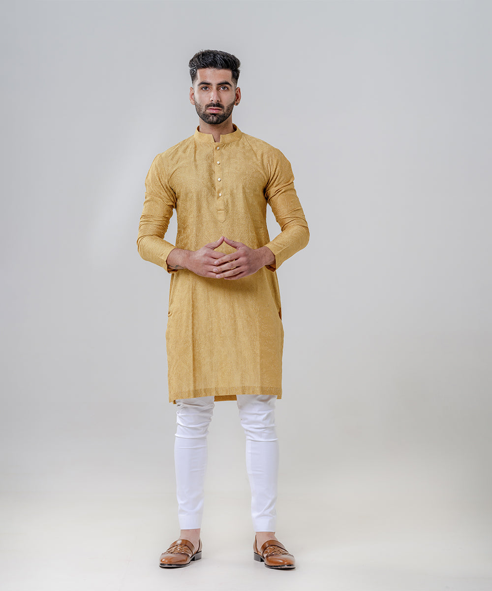 Musturd Lakhnavi Kurta