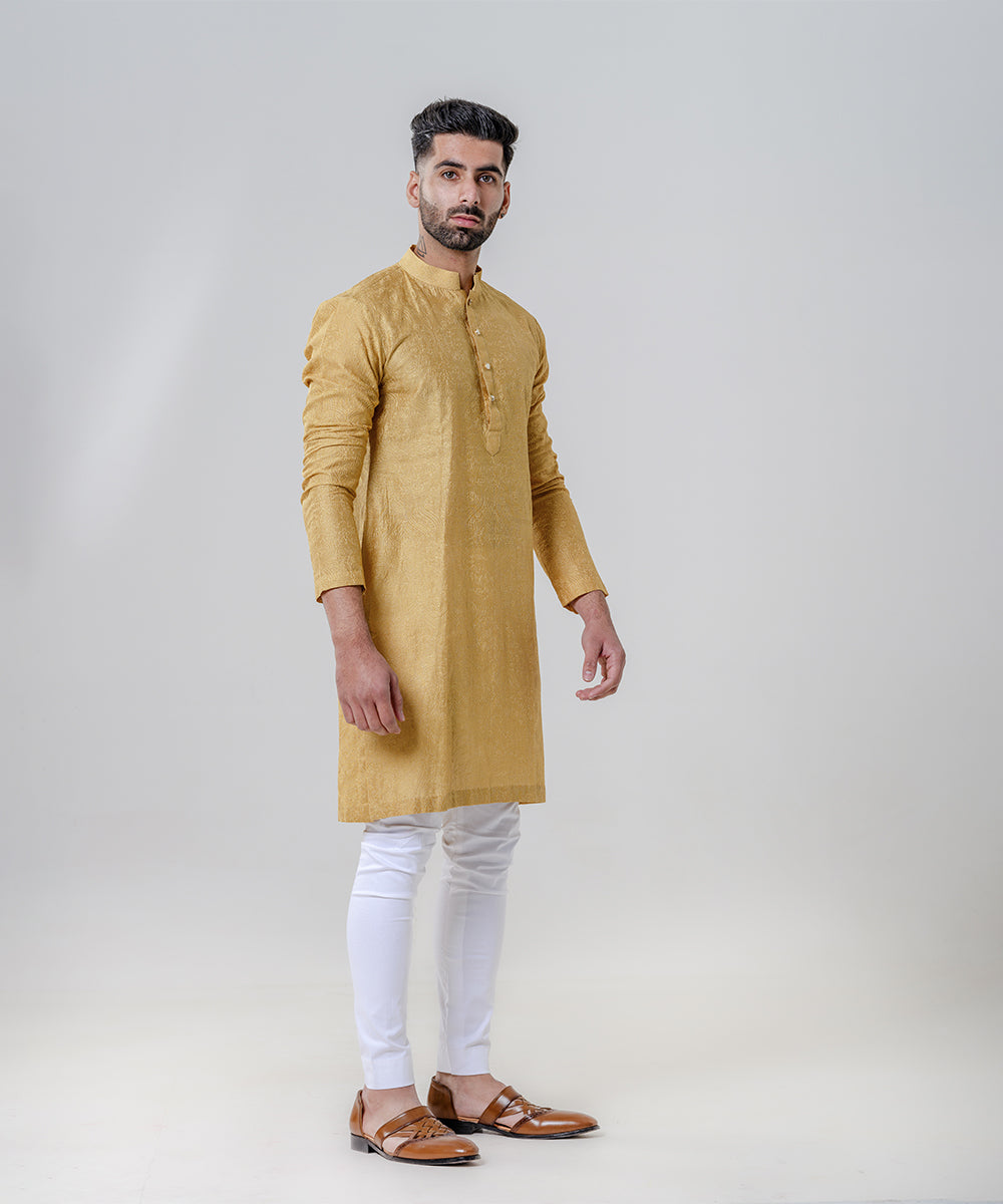 Musturd Lakhnavi Kurta