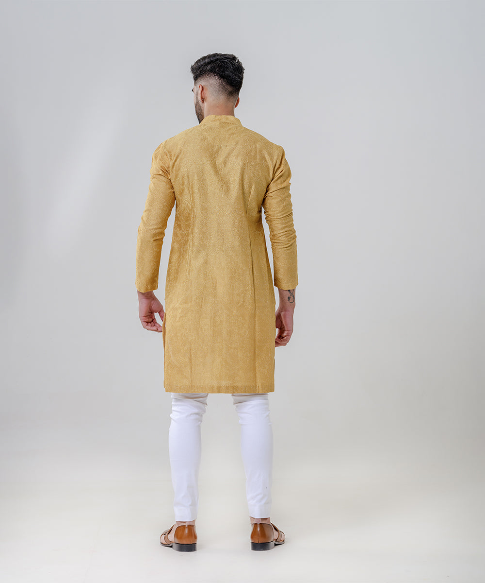 Musturd Lakhnavi Kurta