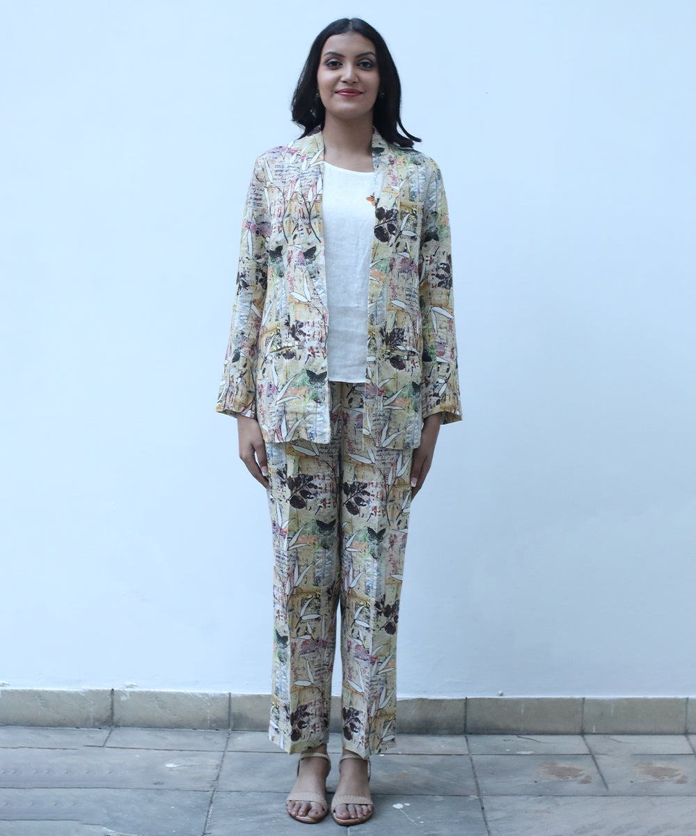 Digital print blazer in pure linen