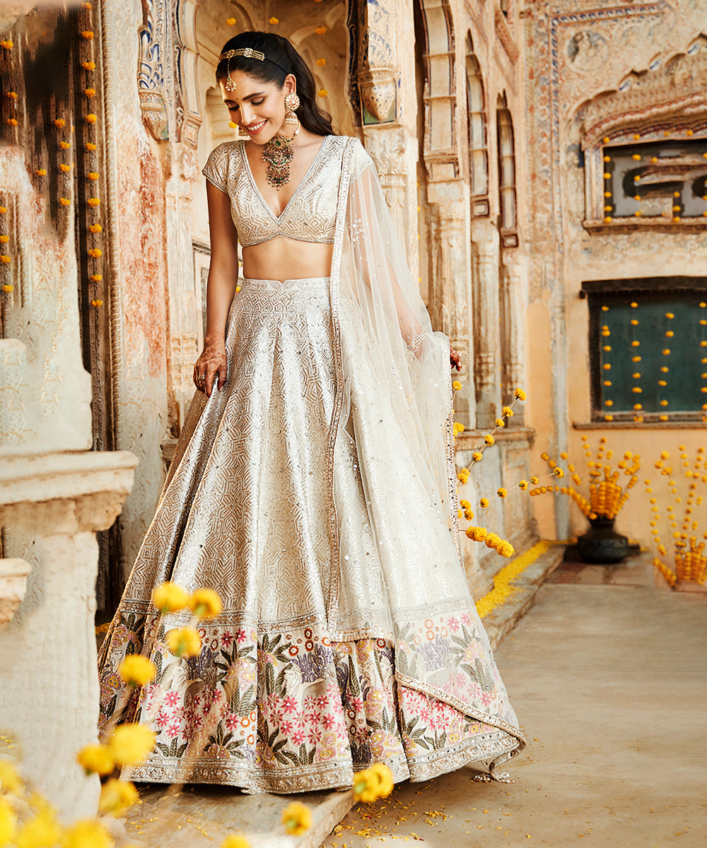 Rambagh Silk Suchhi Ivory Lehenga